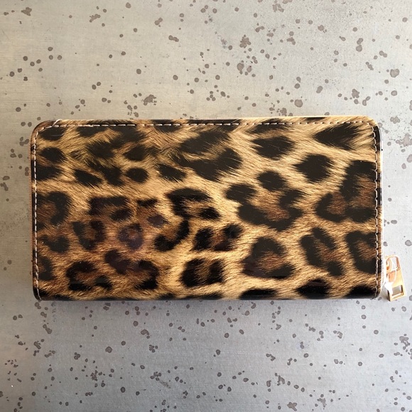 ⚡️Leopard Wallet - Picture 2 of 5
